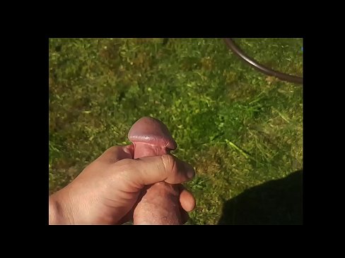 ❤️ Hottie beroa bere pussy arrosa izorratu egiten du eta udako lorategi batean squirt batekin esperma egiten du Porno pornoan eu.sitevox.top