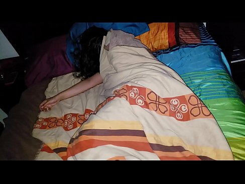 ❤️ Semeordea bere amaorde gazteari errieta egiten dio lo egiten duen bitartean. Porno pornoan eu.sitevox.top